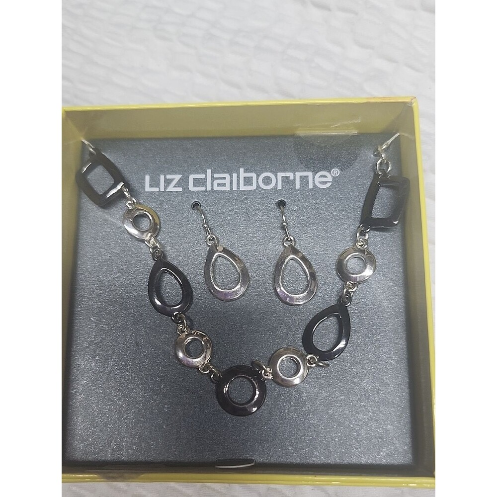 Liz Claiborne Silver and Black Teardrop Link Necklace & Earrings